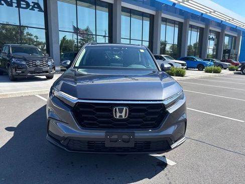 Used 2026 Honda CR-V EX image 3