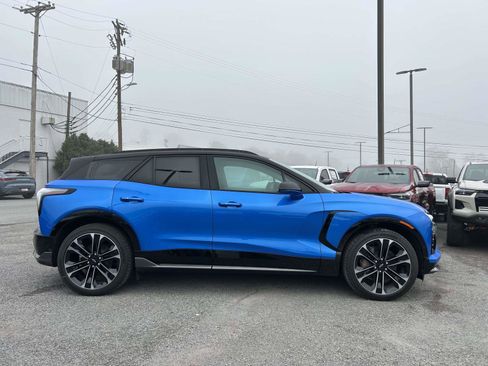 New 2026 Chevrolet Blazer EV SS image 2
