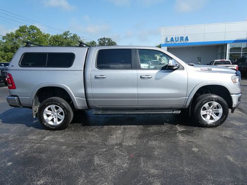 Used 2021 RAM 1500 Laramie w/ Off Road Group AWD/4WD image 4