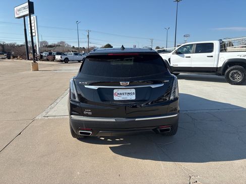 Used 2023 Cadillac XT5 Sportv w/ Technology Package image 4