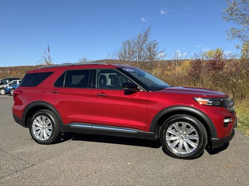 Used 2023 Ford Explorer Limited w/ Limited Technology Package image 1