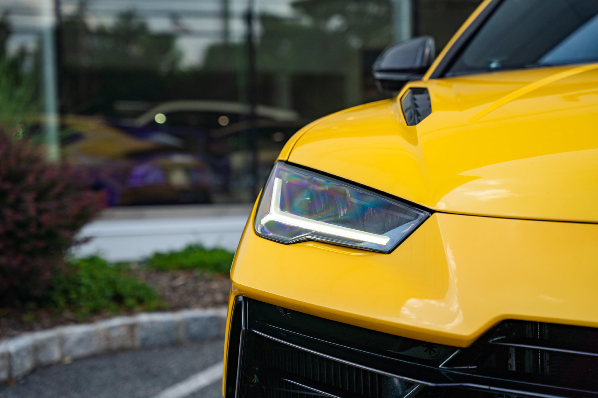 Used 2024 Lamborghini Urus Performante AWD/4WD image 4