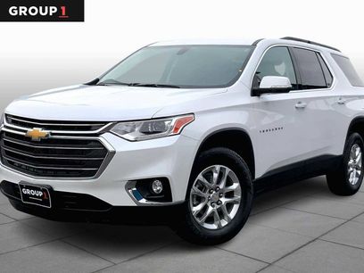 Used 2021 Chevrolet Traverse LT