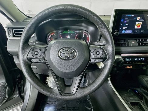 Certified 2025 Toyota RAV4 LE FWD image 15