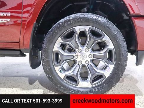 Used 2022 RAM 1500 Limited w/ Body Color Bumper Group image 26