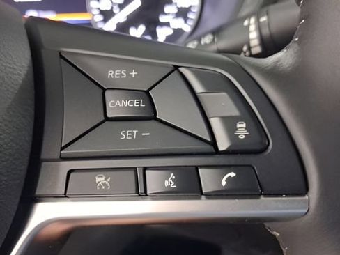 Used 2025 Nissan Sentra SV w/ All-Weather Package FWD image 34
