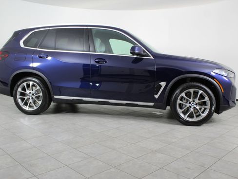 New 2026 BMW X5 sDrive40i w/ Parking Assistance Package image 8