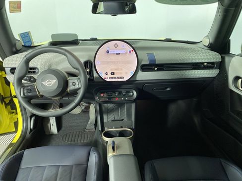 Used 2025 MINI Cooper S image 2