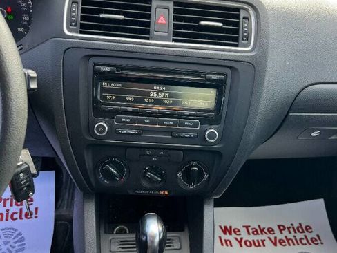 Used 2014 Volkswagen Jetta SE image 20