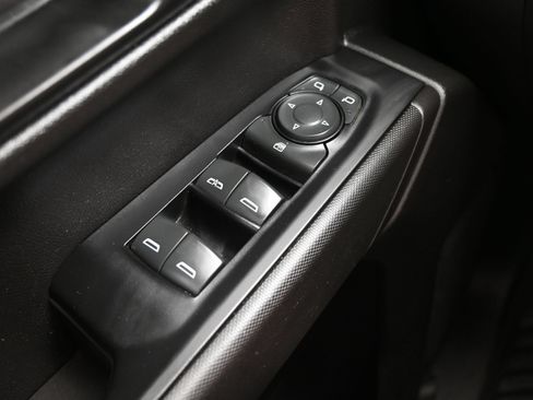 Used 2019 Chevrolet Silverado 1500 Custom Trail Boss AWD/4WD image 25