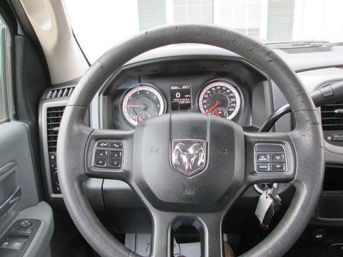 Used 2018 RAM 2500 Tradesman w/ Power & Remote Entry Group AWD/4WD image 12