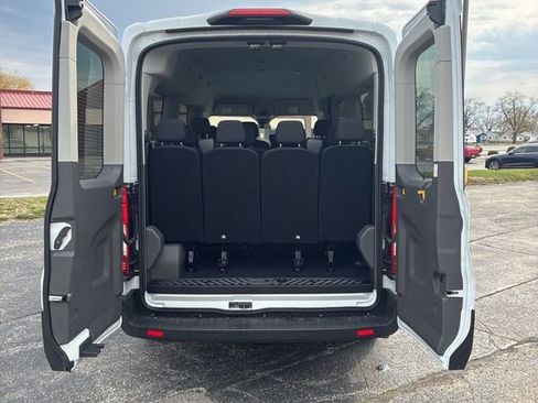 Used 2026 Ford Transit 350 XLT image 5