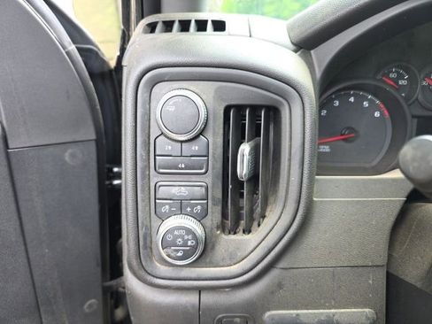 Used 2021 GMC Sierra 3500 4x4 Crew Cab w/ Convenience Package image 15