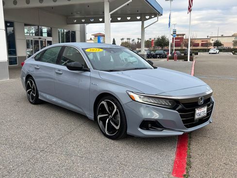 Used 2022 Honda Accord Sport image 3