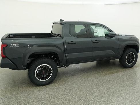 New 2026 Toyota Tacoma TRD Off-Road AWD/4WD image 22