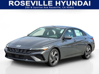 New 2025 Hyundai Elantra SEL