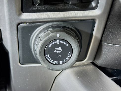 Used 2020 Ford F350 Platinum image 23