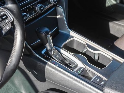 Used 2020 Honda Accord Sport image 26