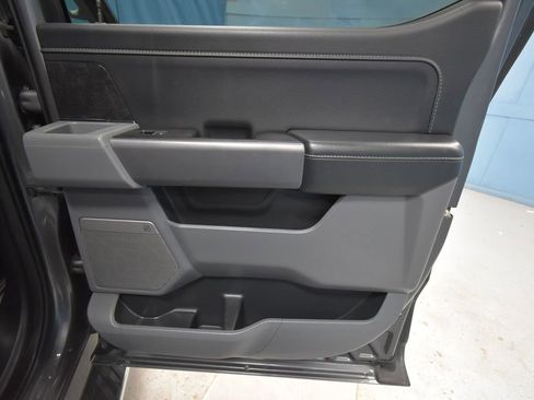 Used 2022 Ford F150 XLT w/ Equipment Group 302A High image 27