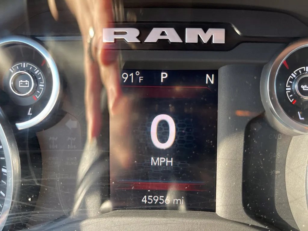 Used 2023 RAM 1500 Big Horn AWD/4WD image 25