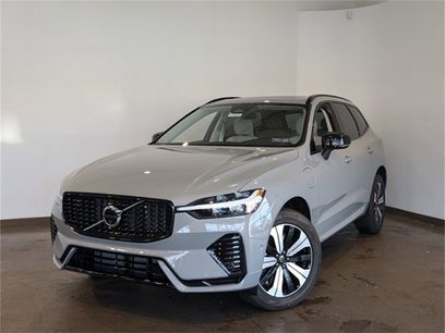 Used 2025 Volvo XC60 T8 Plus w/ Climate Package