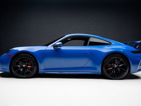 Used 2025 Porsche 911 Carrera image 16