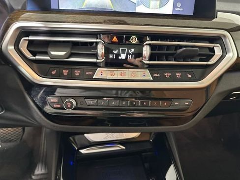 Used 2023 BMW X3 xDrive30i image 22