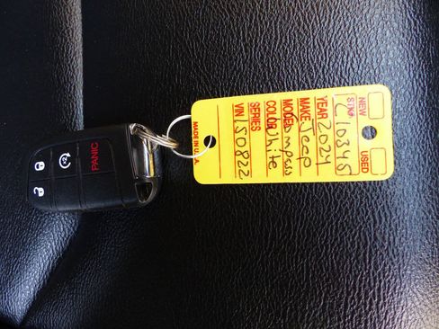 Used 2024 Jeep Compass Limited AWD/4WD image 43