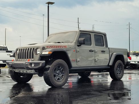 Used 2023 Jeep Gladiator Mojave w/ Cold Weather Group AWD/4WD image 8