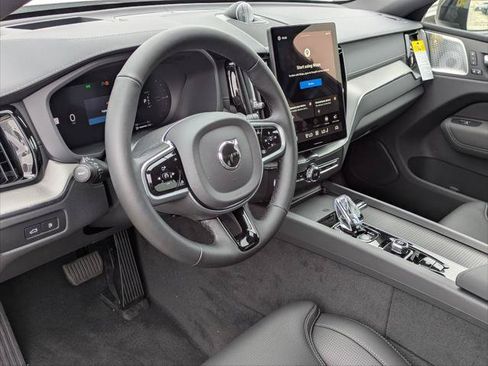 New 2026 Volvo XC60 T8 Ultra w/ Climate Package PRO AWD/4WD image 7