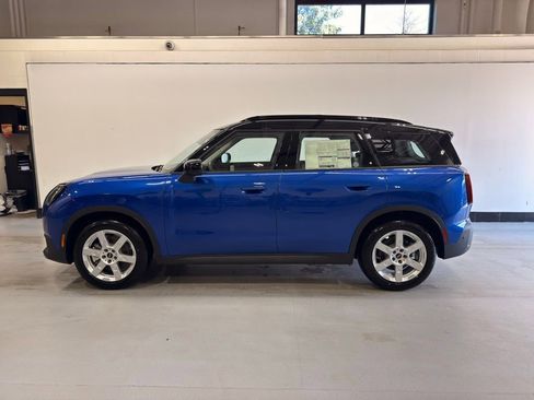 Used 2025 MINI Cooper Countryman S image 2