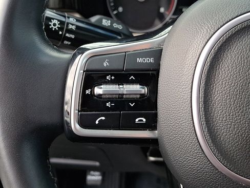 Used 2023 Kia Sorento S w/ Panoramic Sunroof Package image 22