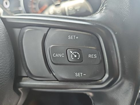 Used 2021 Jeep Wrangler Unlimited Sport AWD/4WD image 29