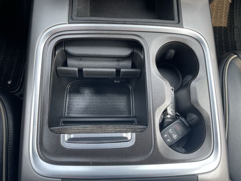 Used 2016 RAM 1500 Limited AWD/4WD image 25