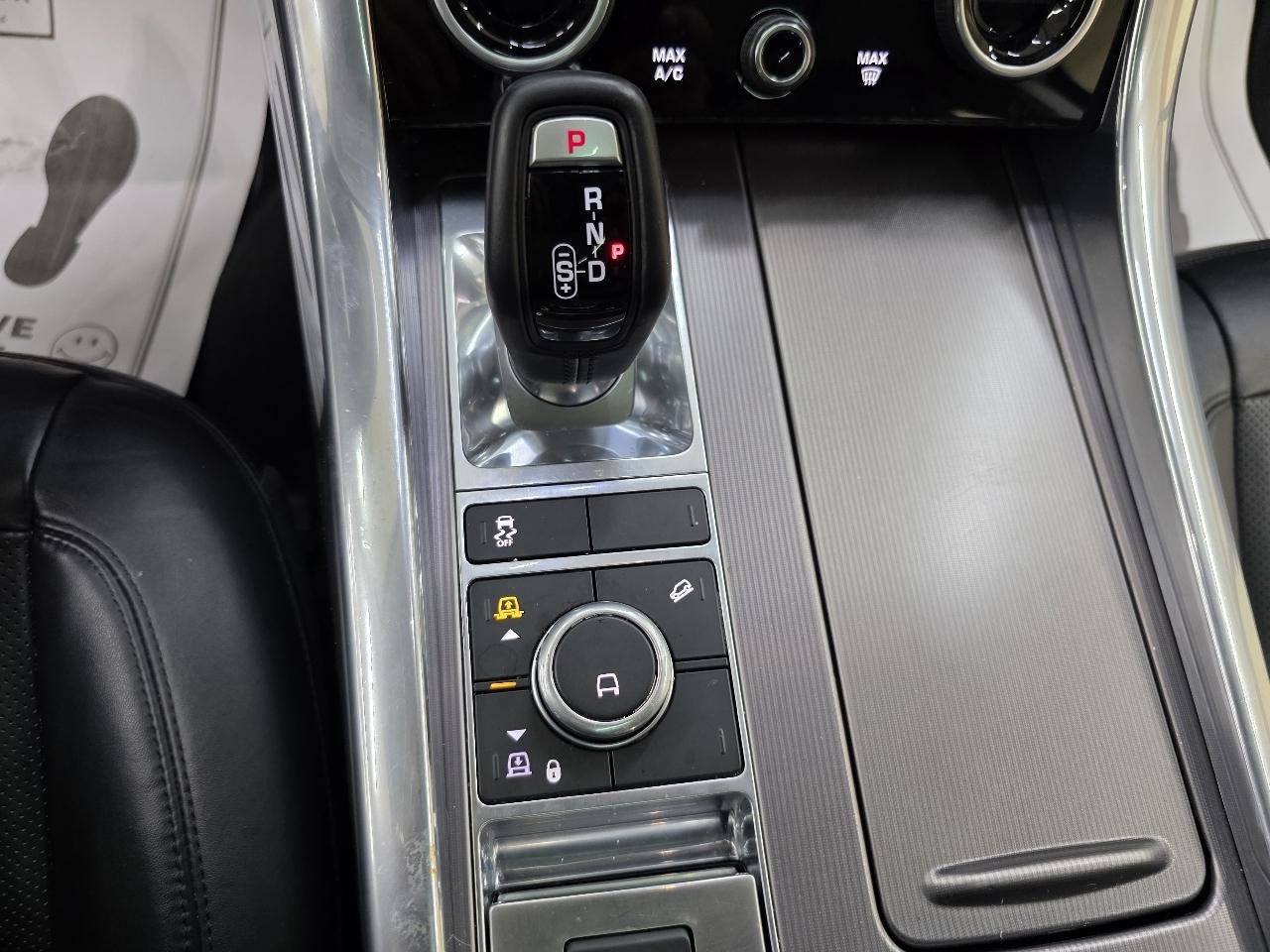 Used 2020 Land Rover Range Rover Sport HSE AWD/4WD image 34
