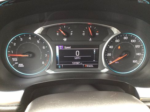 Used 2019 Chevrolet Traverse LT AWD/4WD image 27