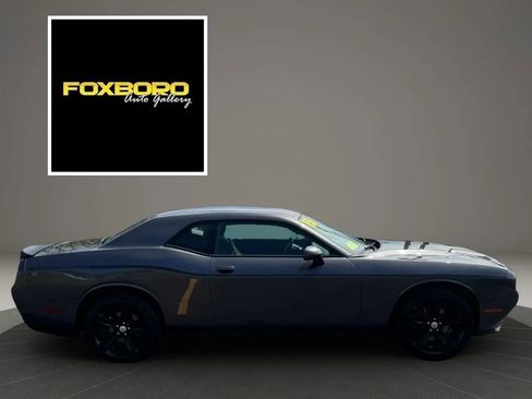 Used 2015 Dodge Challenger SXT w/ Super Sport Group (SS/T) image 4