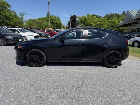 Used 2020 MAZDA MAZDA3 AWD Hatchback w/ Preferred Pkg image 2