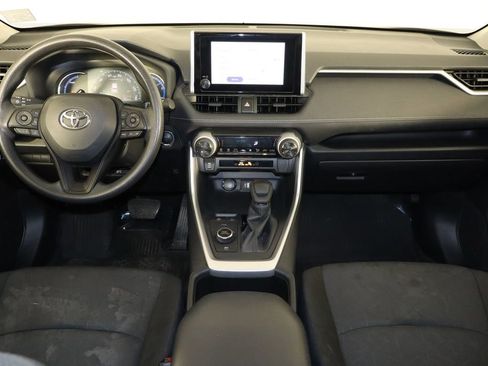 Used 2024 Toyota RAV4 XLE w/ Convenience Package image 14