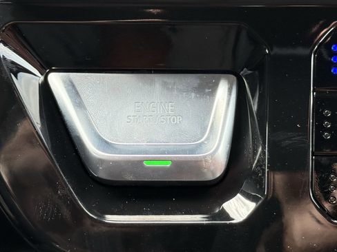 New 2026 GMC Sierra 2500 Denali Ultimate image 19