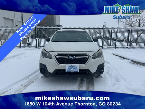 Used 2018 Subaru Outback 2.5i image 2