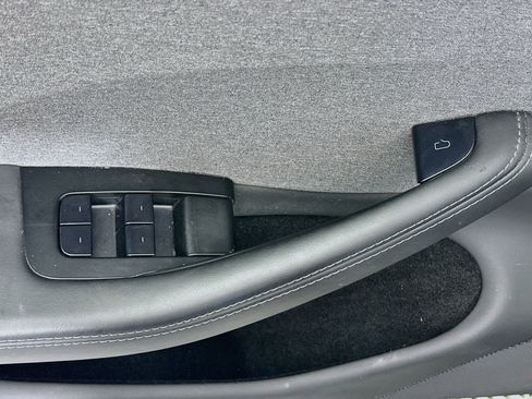 Used 2024 Tesla Model 3 RWD image 15