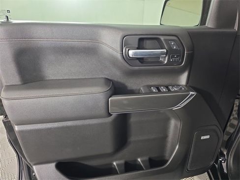 Used 2021 GMC Sierra 1500 AT4 w/ AT4 Premium Package image 10