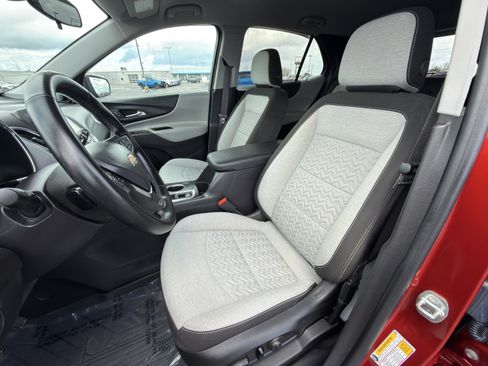 Used 2024 Chevrolet Equinox LT image 22