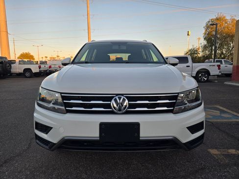 Used 2018 Volkswagen Tiguan S image 4