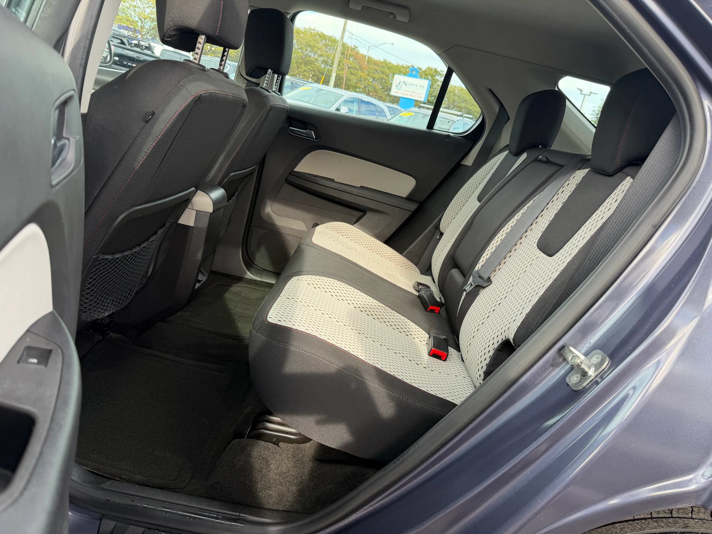 Used 2013 Chevrolet Equinox LS FWD image 12