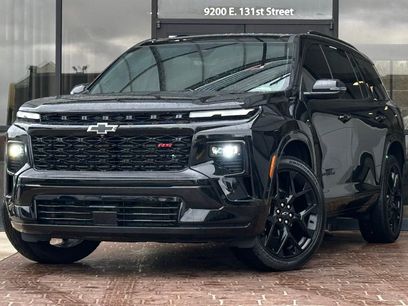 Used 2025 Chevrolet Traverse RS w/ LPO, Floor Liner Package