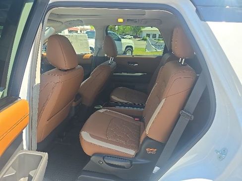 New 2026 Nissan Pathfinder Platinum AWD/4WD image 10