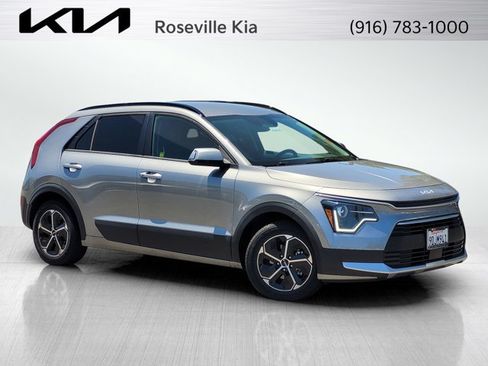 Certified 2023 Kia Niro EX FWD image 1