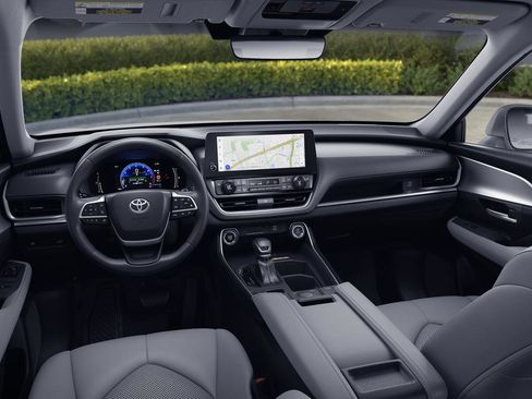 New 2026 Toyota Grand Highlander XLE image 38